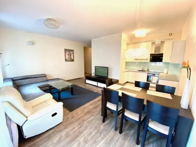 Brownie - Neptun Park By Oneapartments